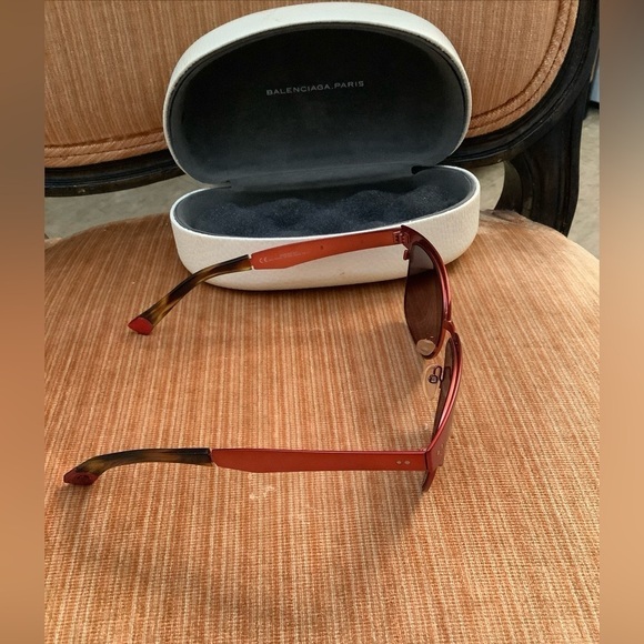 Balenciaga BAL0011S Red Shiny Women Sunglasses Out Of Stock - Picture 15 of 16